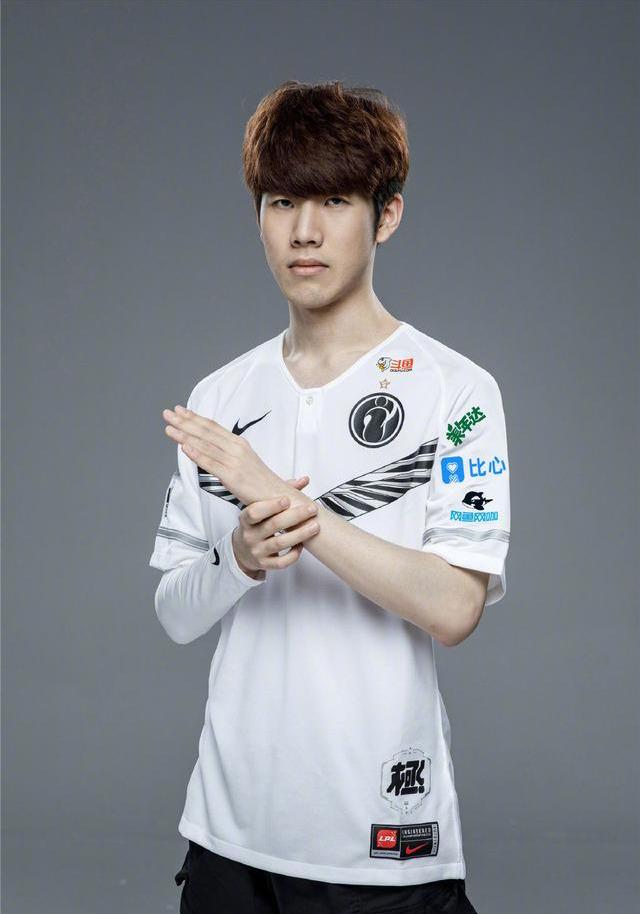 速撕裂对方 速撕裂对方