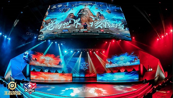 业道路上依 业道路上依