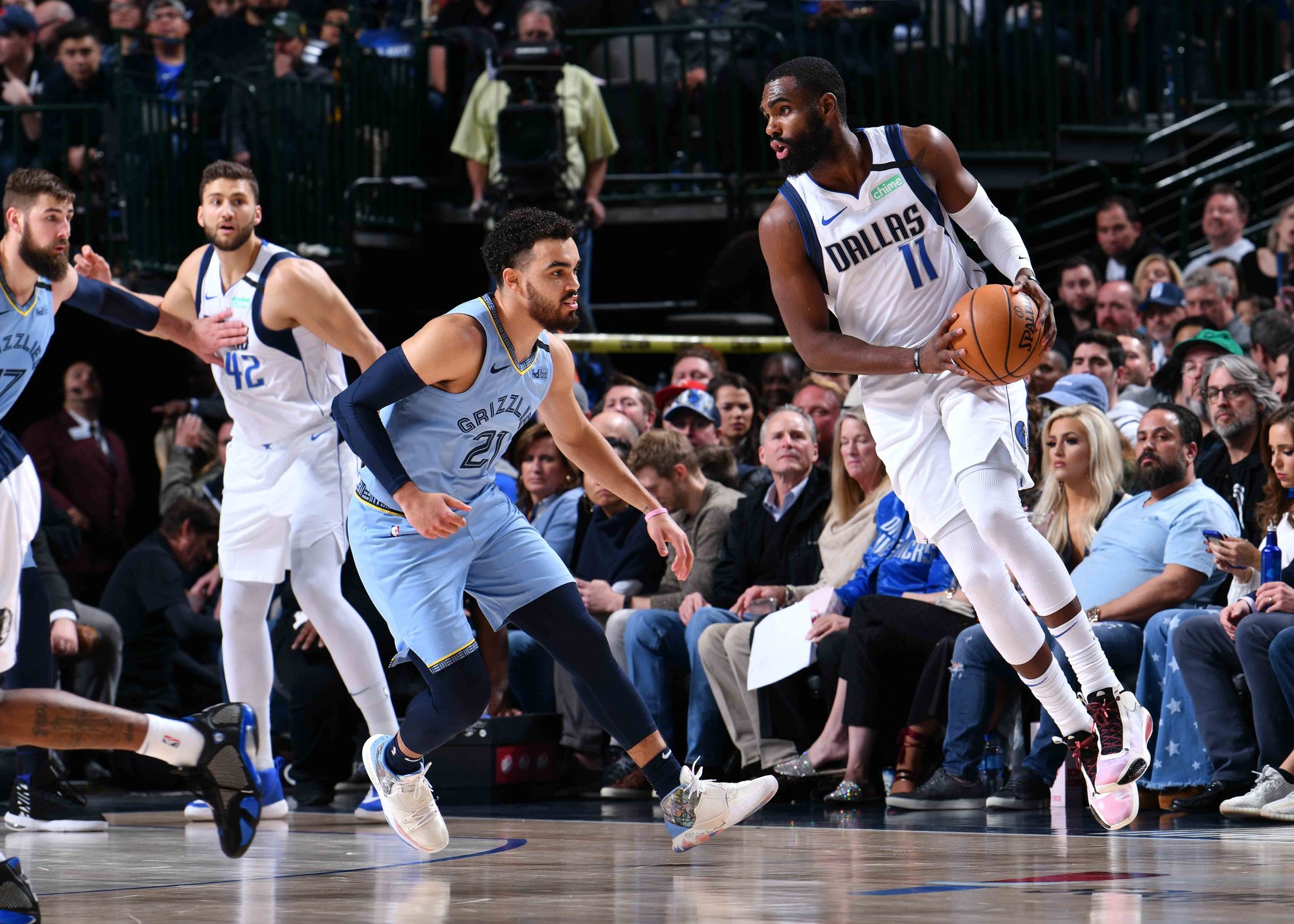 转会窗的悬 转会窗的悬