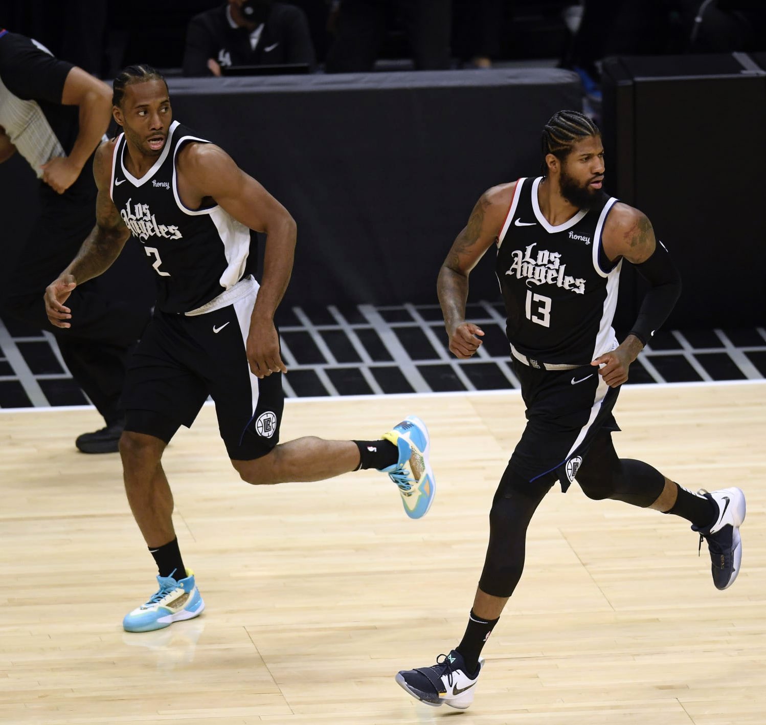 反击犀利 反击犀利